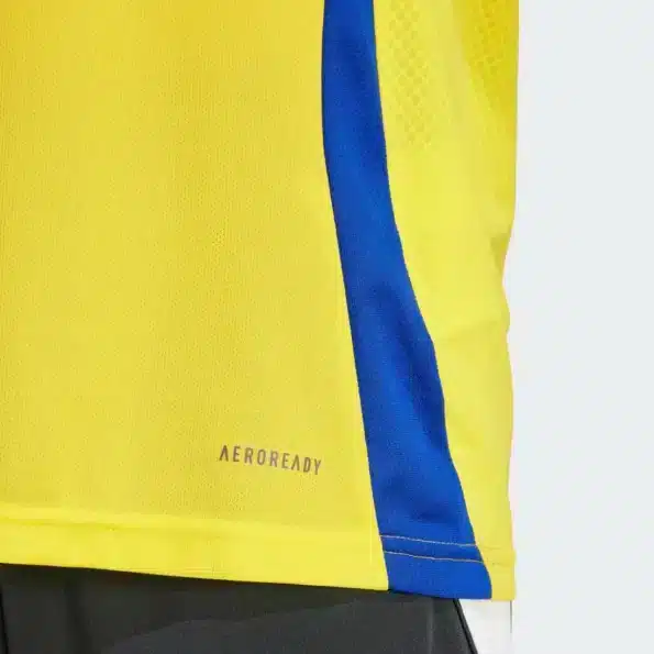 Al Nassr home jersey 24 25 design image